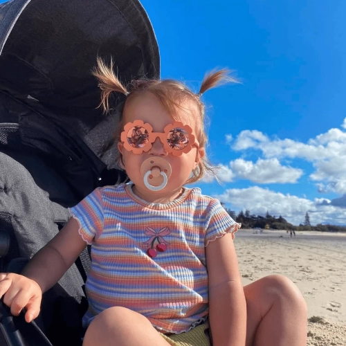 Baby Sunnies vs Babiators