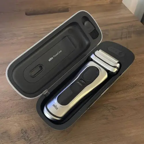 Braun Series 9 Pro with PowerCase